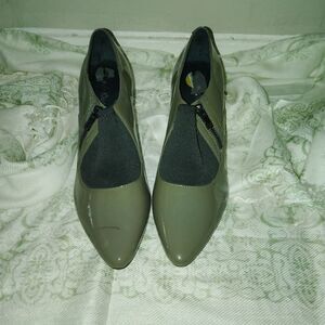 Calvin Klein Olive Green Pointed Toe Heels
